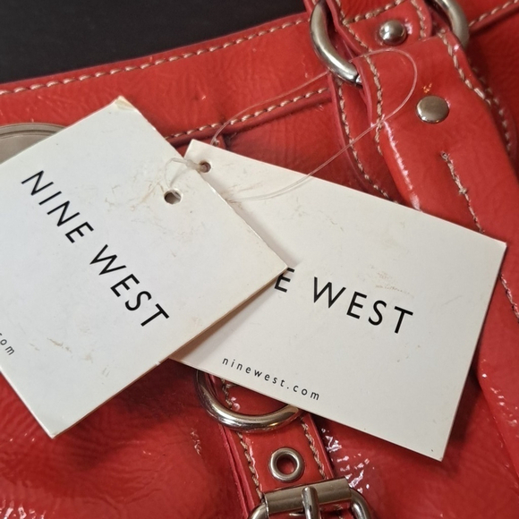 NWT Nine West Handbag / Purse / Shoulder Tote - Picture 10 of 11